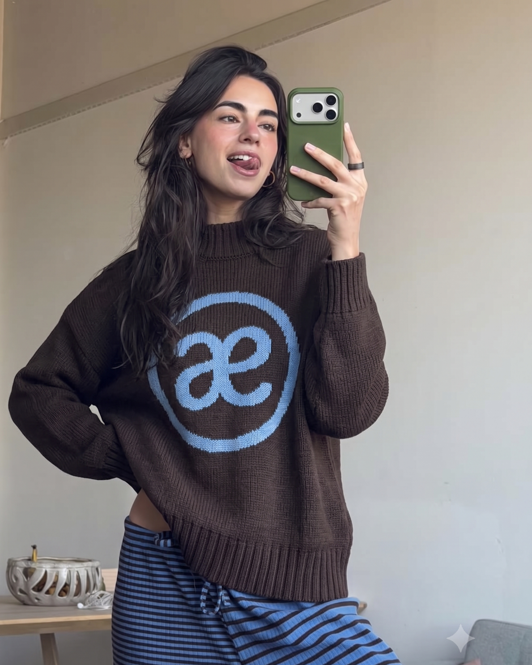 AE SWEATER